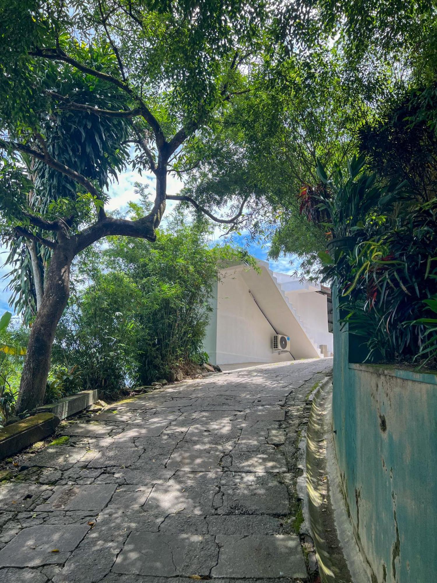 Meridian Holiday Resort Ratnapura Exterior photo